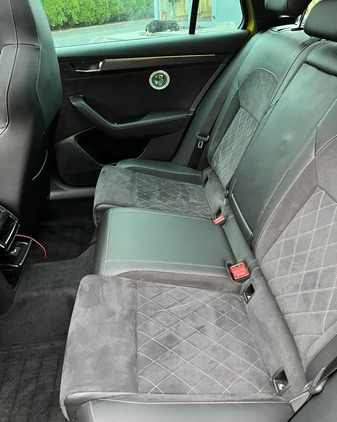 Skoda Superb cena 171500 przebieg: 99500, rok produkcji 2020 z Żychlin małe 407